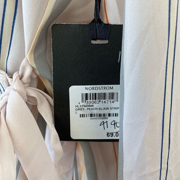 NWT Trouvé Wrap Blouse Size L - Picture 5 of 10